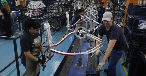 La Nación / Producción de bicicletas nacionales cayó en comparación a su volumen histórico, afirma Cipama