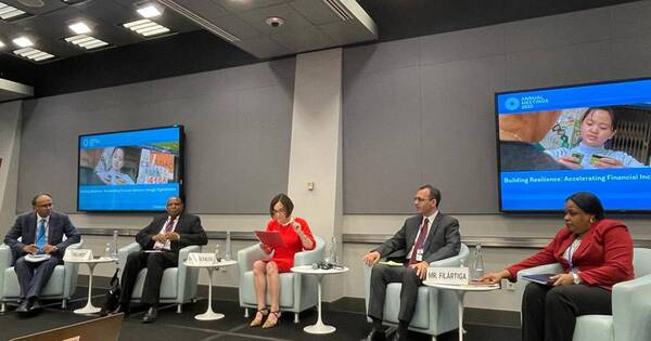 La Nación / BCP participó de panel de alto nivel sobre inclusión financiera y digitalización organizado por el Banco Mundial