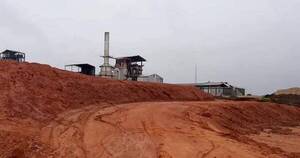 La Nación / Pagaron US$ 6 millones y dejaron terraplenado en planta de Troche