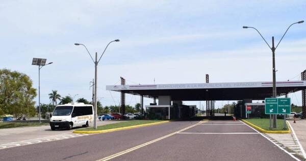 La Nación / Reabren paso entre Ayolas e Ituzaingó para transporte