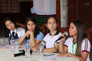 Diario HOY | Estudiantes secundarios sobre transformación educativa: "Hay mucha información falsa"