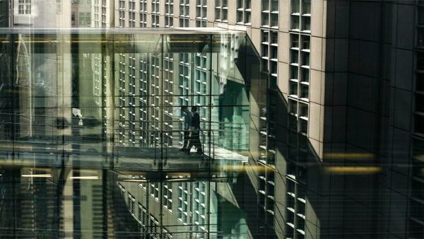 Goldman Sachs reorganizará sus negocios en tres divisiones - Revista PLUS