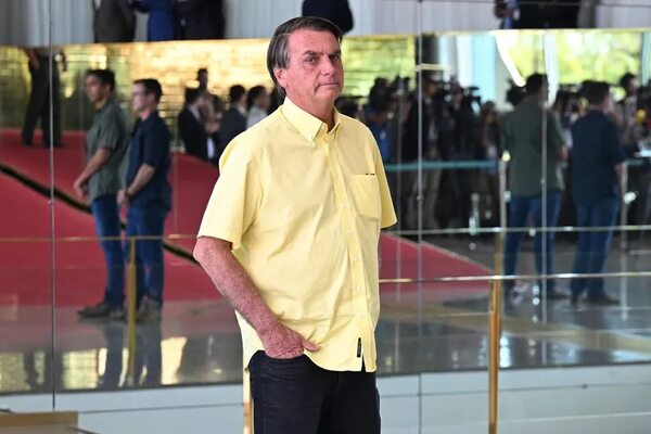 Tras el revuelo, Bolsonaro se disculpa con “hermanas venezolanas”, mirá el video - Mundo - ABC Color