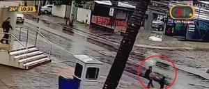 Web: Una mujer salvó a un niño de una tragedia - C9N