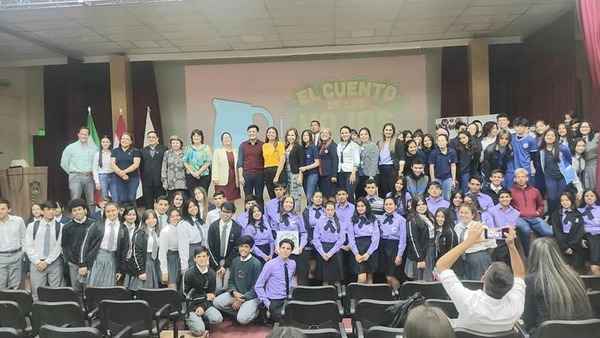 Jornada didáctica con estudiantes en conmemoración a la yerba mate, se cumplió en la Gobernación de Itapúa