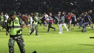 Indonesia demolerá estadio donde ocurrió la trágica estampida