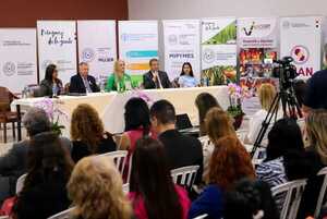 Gobierno presentó informe sobre aplicación de políticas públicas para mujeres rurales - .::Agencia IP::.