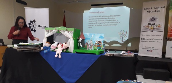 Secretaría Nacional de Cultura realizó jornada de bibliotecarios en Villa Hayes