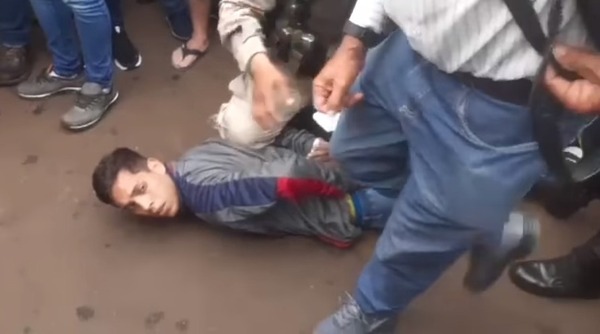 Cambista resulta herido durante intento de asalto en CDE - Unicanal