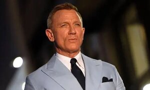Diario HOY | El actor Daniel Craig recibe la misma condecoración que James Bond