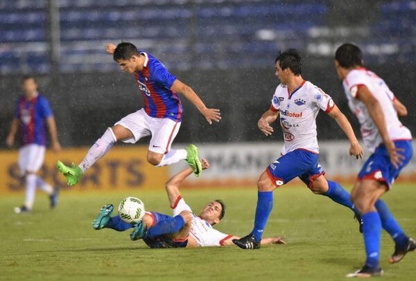 Cerro no pudo contra un guapo Independiente