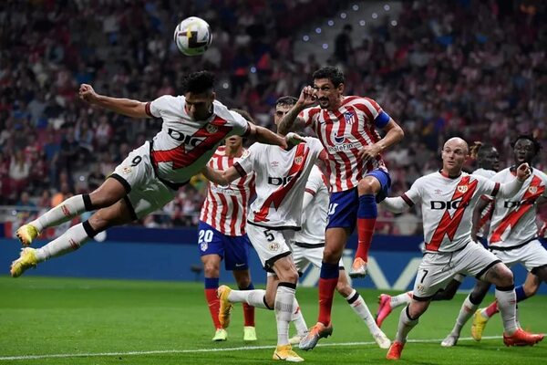 Radamel Falcao castiga al Atlético Madrid en la Liga española - Fútbol Internacional - ABC Color