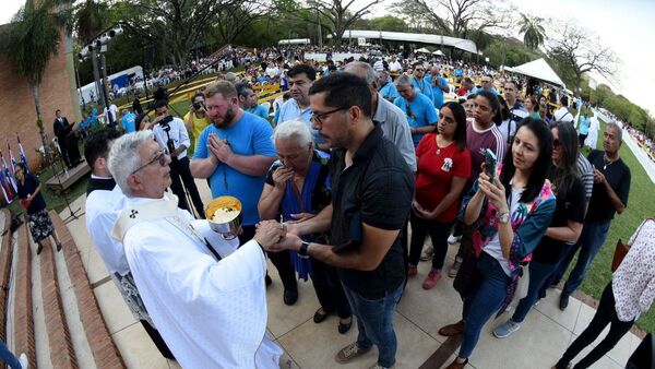 Tupãrenda: Cardenal pide reforma profunda del sistema sanitario