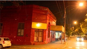 Asaltan autoservicio en el microcentro de Asunción - Unicanal