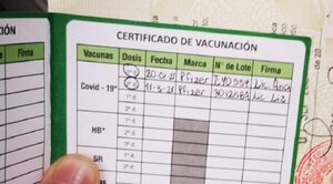 Dejarán de exigir carnet de vacunación Covid para entrar al país - Radio Imperio