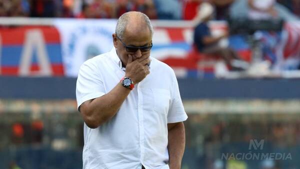 Crónica / “El técnico no tuvo nada que ver con la derrota en el clásico”