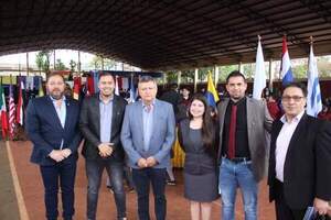 Embajador argentino cumplió agenda en CDE por el Día de la Diversidad Cultural - La Clave