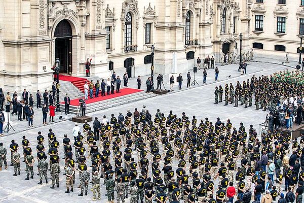 Presidente peruano exhorta a la clase política a no quebrar la democracia - .::Agencia IP::.