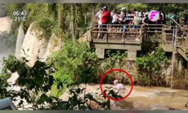 Hallaron el cadáver del turista que cayó a las Cataratas | Telefuturo