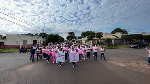 Realizan marcha por el día mundial de la lucha contra el cáncer de mama - Radio Imperio