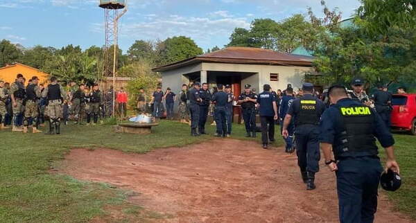 Desalojan a 80 indígenas de una estancia en Nueva Toledo - Noticiero Paraguay