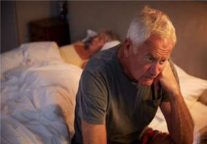 Dormir 5 horas o menos a los 50 eleva riesgo de enfermedades crónicas