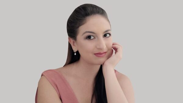Soprano paraguaya será solista en estreno de obras en festival italiano