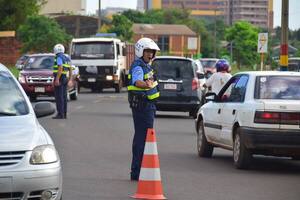 Denuncian presuntas amenazas contra inspectores de tránsito de Encarnación