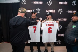 Wisin y Yandel se unen a equipo de béisbol - El Independiente