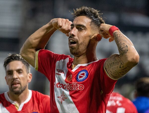 Gabriel Avalos: "me queda un año más de contrato con Argentinos Juniors" · Radio Monumental 1080 AM