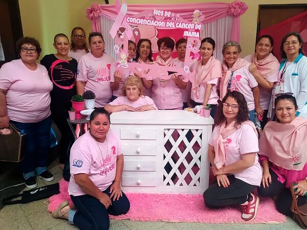 Octubre Rosa: Hospital de Clínicas diagnostica 6 a 12 nuevos casos de cáncer de mama por mes - Nacionales - ABC Color
