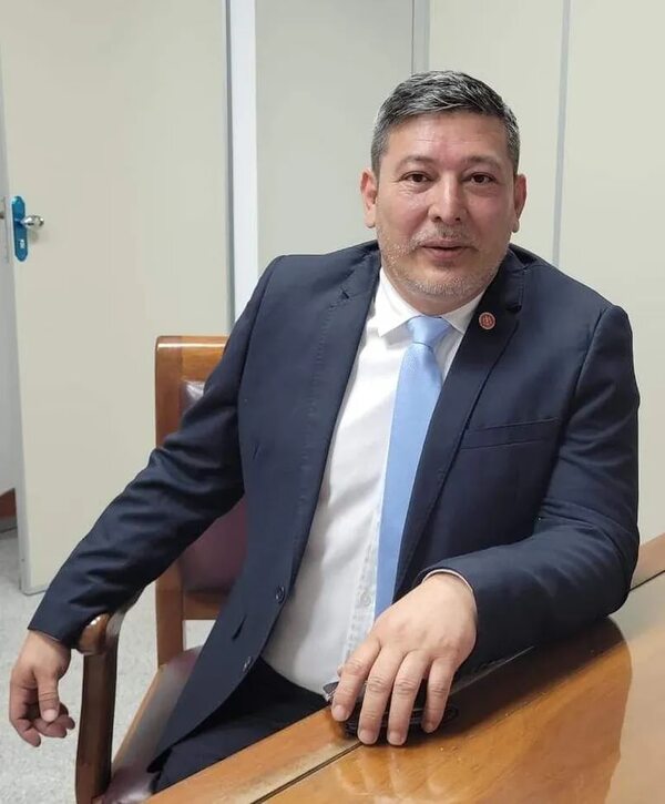 Se presentó el primer candidato para la Fiscalía General - Policiales - ABC Color