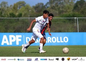 Sub 19: Nacional frena al líder - Fútbol - ABC Color