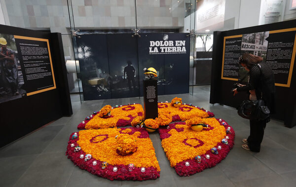 Museo dedica altar de muertos a mineros ante tragedias recientes en México - MarketData