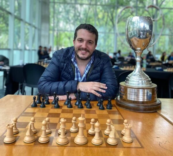 Ajedrez: Paraguayo gana torneo en la Argentina - ADN Digital