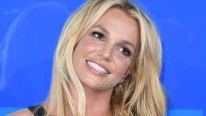 Crónica / Sus hijos le pidieron a Britney Spears que se calme, ¡ahora se mostró desnuda!