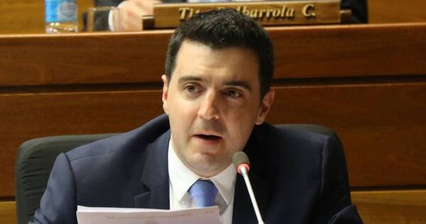 La Nación / “Es una vergüenza que se presten a este juego del oficialismo”, cuestionó diputado sobre pedido de crédito para IPS