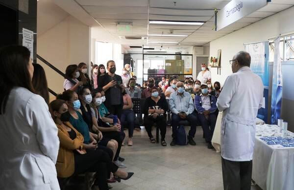 Pacientes participan de charla educativa sobre Psoriasis •