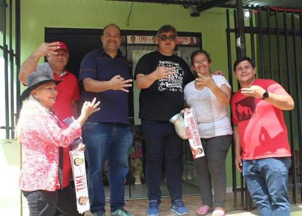 Tiki realiza recorridos y recibe el cariño de la gente - Noticde.com