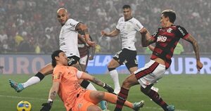 Con Balbuena de titular, Corinthians cae ante Flamengo en la final de la Copa de Brasil