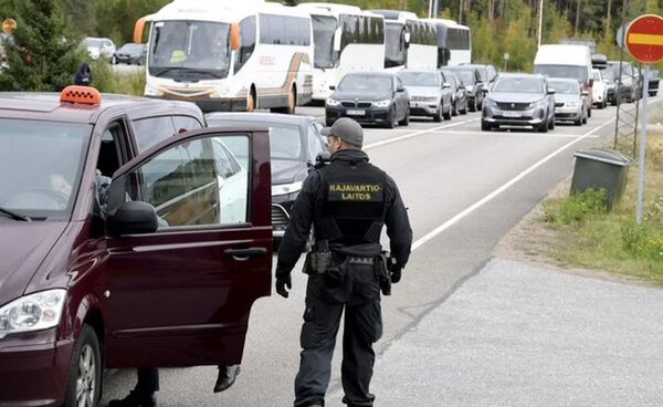 Finlandia construirá un muro en su frontera con Rusia para frenar la llegada de migrantes