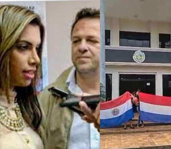 Politiquería: Concejal "Malou Amarilla" quiere reconocer una "asociación de invasores de plaza" de PJC