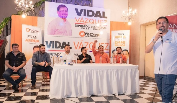 Candidato a diputado Vidal Vázquez alerta sobre la creciente pobreza - La Clave