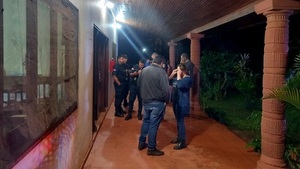 15 hombres asaltaron una vivienda en Minga Guazú | Noticias Paraguay