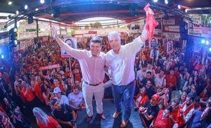 Multitudinario encuentro de Fuerza Republicana en Asunción y Central - Noticiero Paraguay
