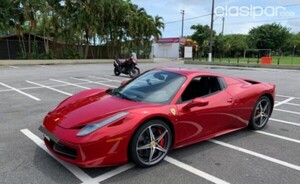 Brasileño desaparece con un Ferrari con matrícula paraguaya