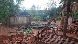 San Pedro: Tormenta deja unas mil personas sin techo y la SEN estaría partidizando ayuda - Nacionales - ABC Color
