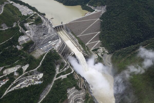 La carrera contra el tiempo de la mayor central hidroeléctrica de Colombia - MarketData