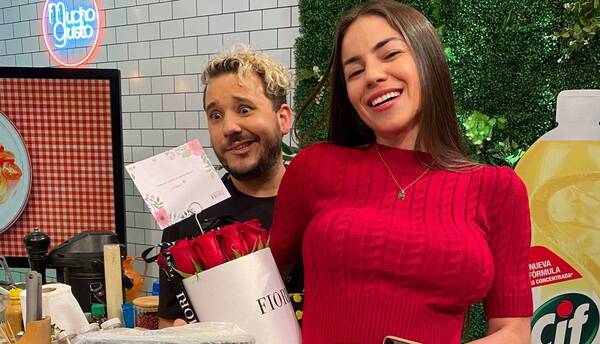 Crónica / Preguntan a conductora de TV: ¿Cómo haces para ser tan diosa?