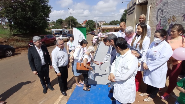 Pacientes del pabellón oncológico lamentan constante falta de insumos - La Clave